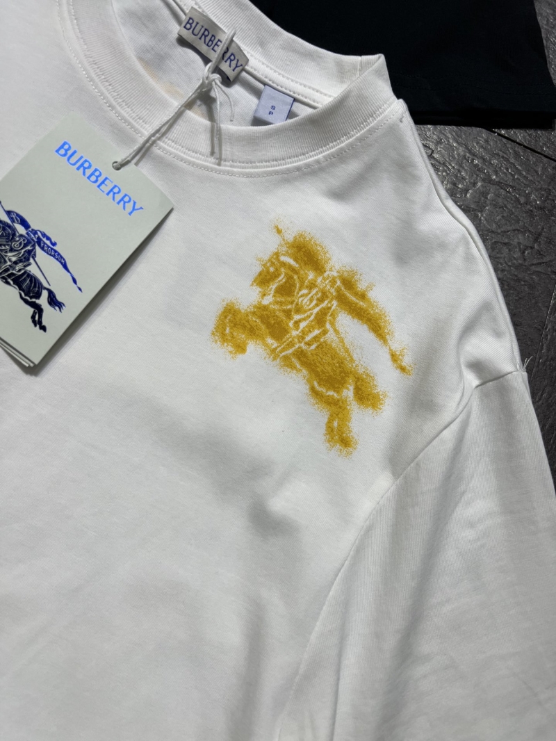 Burberry T-Shirts